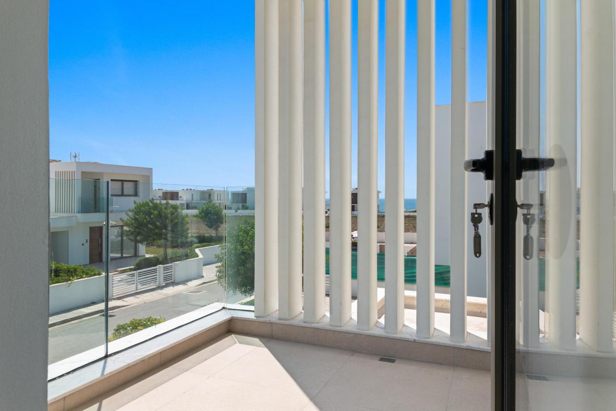 Serenity Waves Villa 17 Lárnaka Kültér fotó